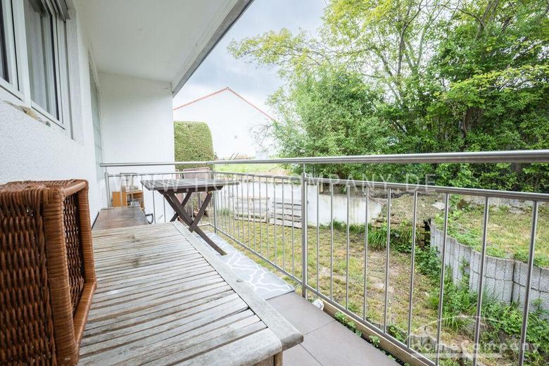 Außergewöhnlicher Designer-Bungalow mit Indoor-Pool, Heimkino  &  Smart-Home in ruhiger Naturlage – 50132191c67101e01892f2d38948ed2822dc8d24.jpg