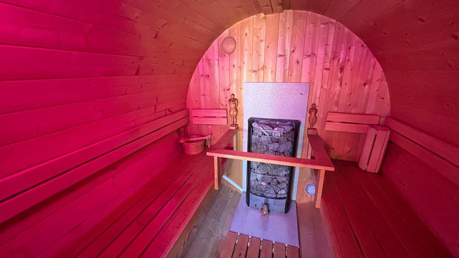 Jasny, energooszczędny dom jednorodzinny w spokojnej lokalizacji na obrzeżach Ansbach – Sauna Innen