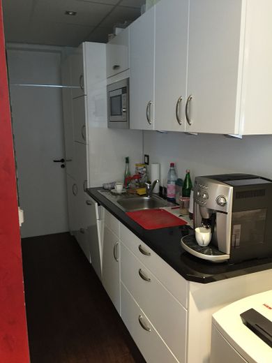 Nähe Roßmarkt moderne Büroräume – Einbauküche