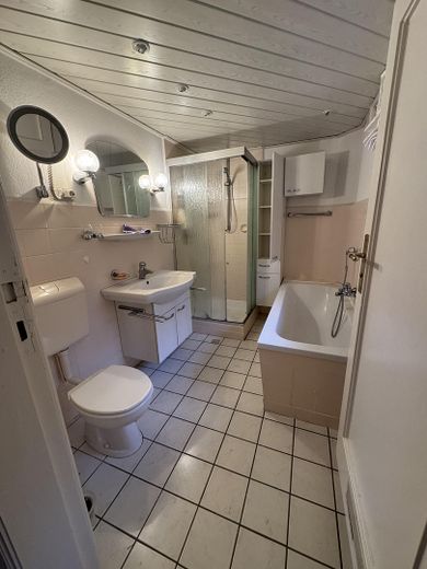 Badezimmer EG