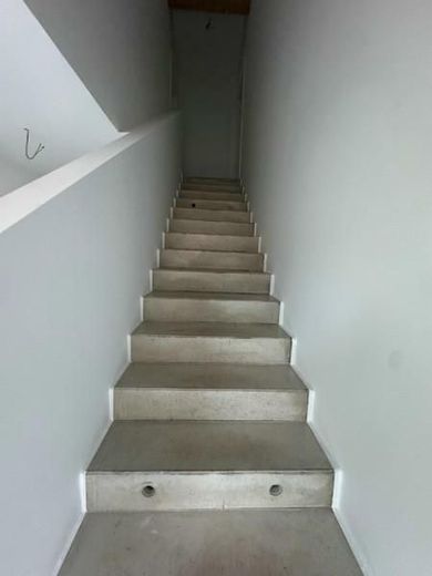 ETW - modernste Ausstattung - NEUBAU-hervorragende Lage - nachhaltige Bauweise - HIER Leben! – 25 Treppe zum DG