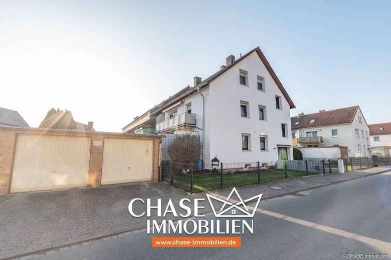 Modernisiertes Dreifamilienhaus in attraktiver Wohnlage - Bestes Wohnen oder Vermieten in Hameln! – Außenansicht