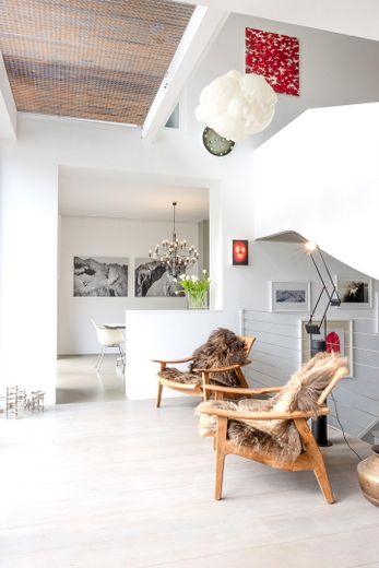 modernes Stadthaus (WEG), zentral, ruhig, unverbaubare Venusberg Aussicht, A+ – 1. OG | Wohnetage