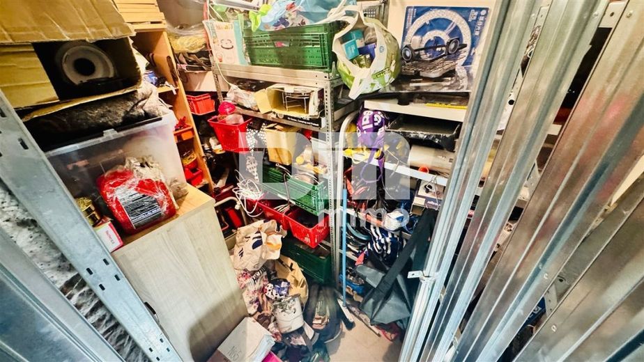 Großzügige altengerechte EG 4-Zimmer Wohnung mit großer Terrasse und Stellplatz – Kellerabteil