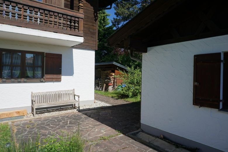 Haus und Garage