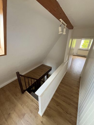 Treppenaufgang zum 1. OG