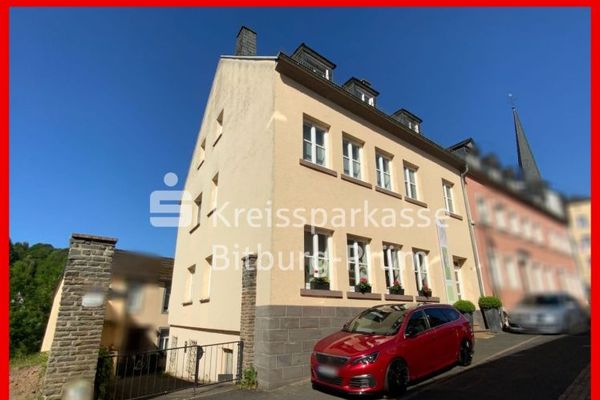 Wohn- und Geschäftshaus in guter Lage