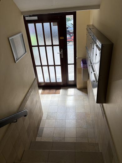 BOŞ! City-West'te büyüleyici 2,5 odalı daire - Sahibinden satış – Treppenhaus