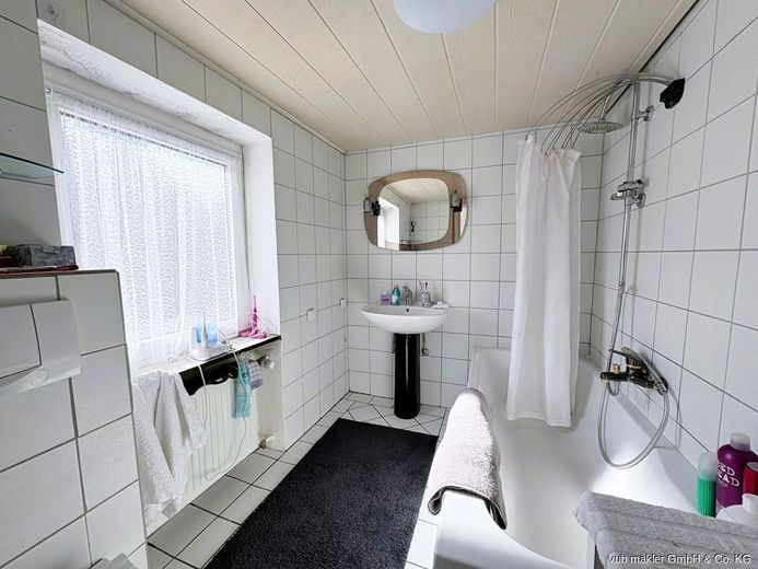 Zwei Etagen mit Potenzial: Haus mit Dachterrasse und Wärmepumpe in Marktredwitz/Wölsauerhammer NEU! – VUB0002390-16