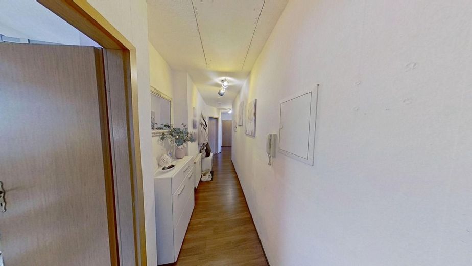 Helle, gemütliche 3-Raum-Wohnung sucht neue Mieter – Flur / Eingangsbereich