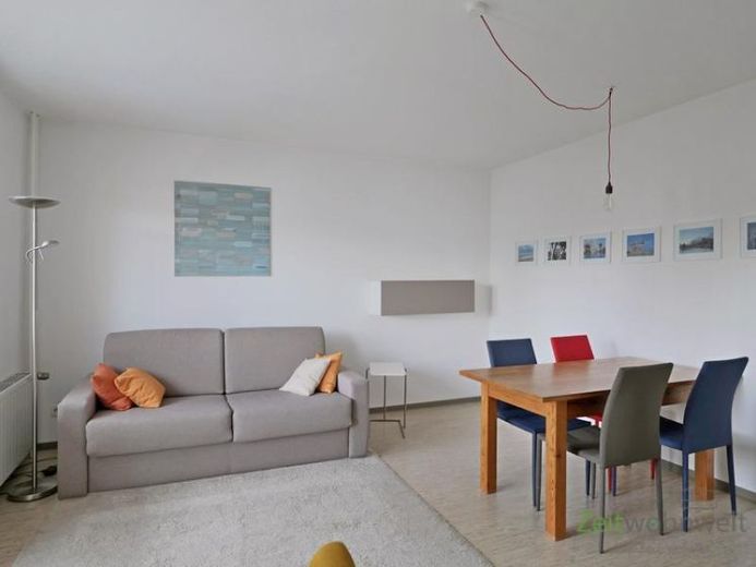 (EF0970_M) Kassel-Stadt: West, möbliertes Apartment auf der ruhigen Gebäuderückseite, mit WLAN, Dusche und Balkon – Foto 1
