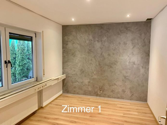 उच्चतम स्तर पर रहना और काम करना—विशिष्ट माहौल वाली एक अनूठी संपत्ति – Zimmer 1 Bürogebäude