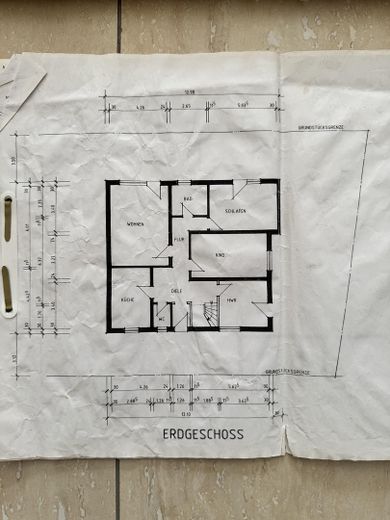 210 m² का विशाल कतारबद्ध छोर का मकान, सौना और वातानुकूलन सहित – EG