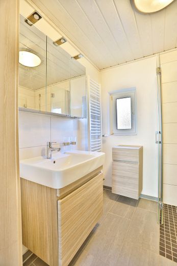 Provisionsfrei ! Großzügiges Mehrgenerationenhaus, Doppelgarage & Anbau in Freigericht – Foto 13