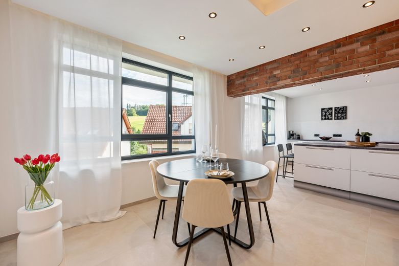 Panorama Fenster im Essbereich