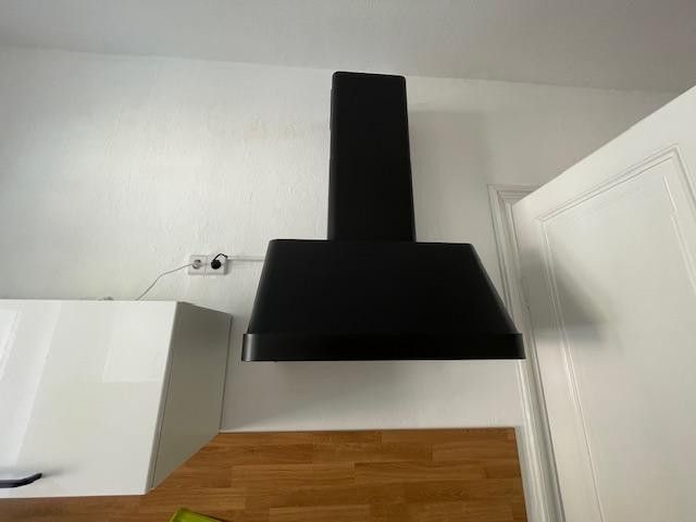 Tharandt près de Dresde - ancien bureau de poste impérial à rénover entièrement - appartement de 6 pièces à l'étage, 2 salles de bains, 2e étage – Abzu8gshaube