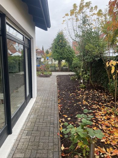 Garten - Blick zur Sitzecke