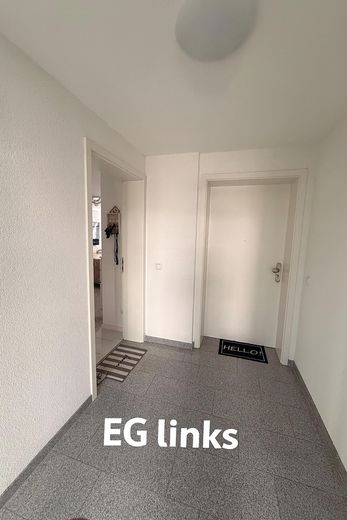 Zentrale 3,5-Zi.-EG-Wohnung,92m²,barrierefrei TG-provisionsfrei – Wohnungseingang