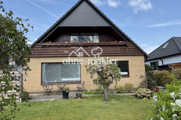 Gepflegtes Einfamilienhaus mit 2 Wohneinheiten in Hamburg-Bergedorf/Alt Nettelnburg