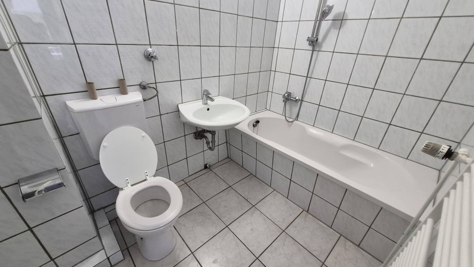 Bez prowizji Atrakcyjne mieszkanie w Du-Bergheim – Badezimmer