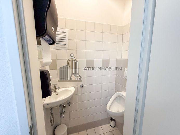ATIK: Moderne, individuell gestaltbare Arbeitsplätze mit attraktivem P-L-Verhältnis - provisionsfrei – WC