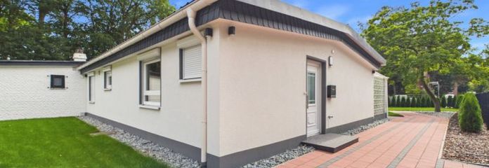 Lehesterdeich | First occupancy after renovation of a bungalow with garage