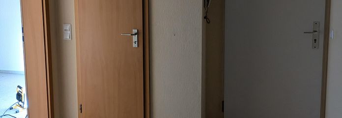 Eingangstür und Flur