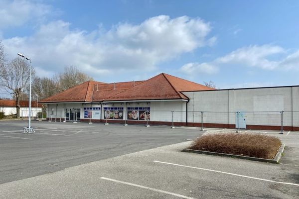 Attraktive Einzelhandelsfläche neben Netto Markt in Peitz - Top-Lage nahe dem Ortskern!