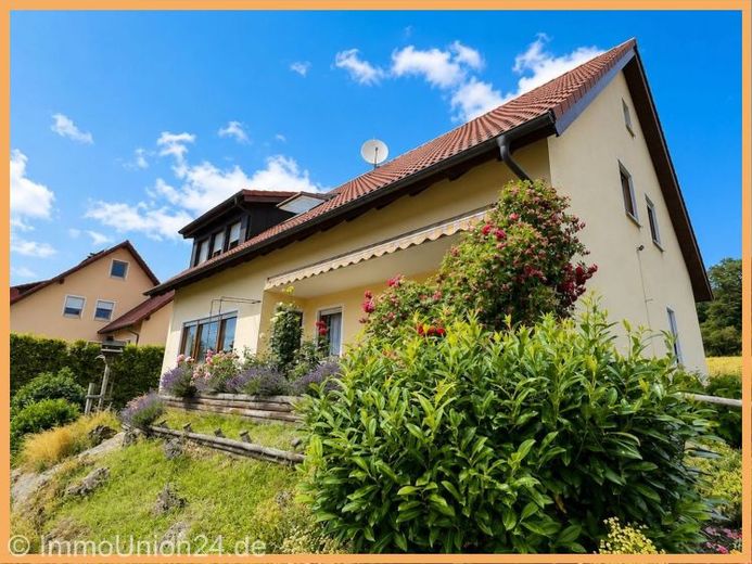 349.000,- für freies Zweifamilienhaus mit atemberaubender Aussicht in Zauppenberg – Foto 1