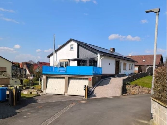 Stadtallendorf, 2 Familienhaus – Foto 2