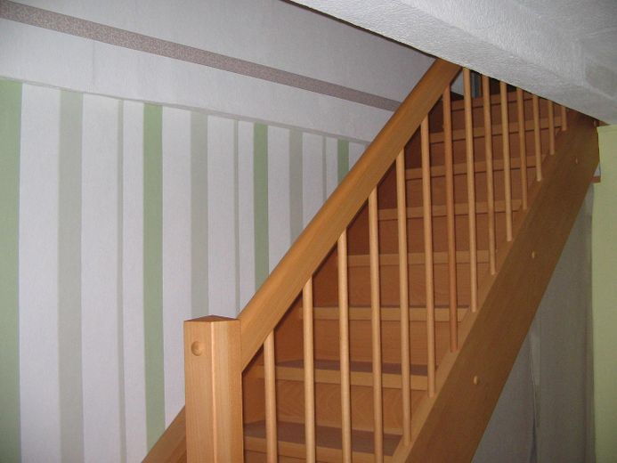Ländliche Immobilie im Außenbereich – neue Treppe