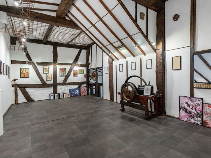 Ulrichstein - Wohnhaus mit Scheunenanteil, kleinem Schuppen und Nebengebäude / Grundstück ca. 844 m² – फोटो 1