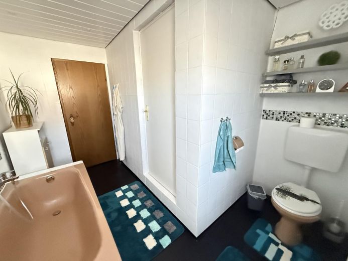 ***Curata casa bifamiliare ai margini del centro abitato di Illerberg*** – Badezimmer
