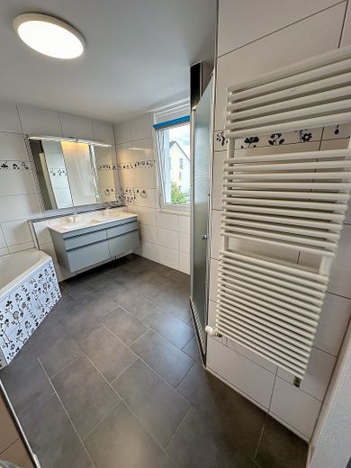 Air-conditioned end-of-terrace house with 4 rooms in Bonn Lengsdorf – Foto 9