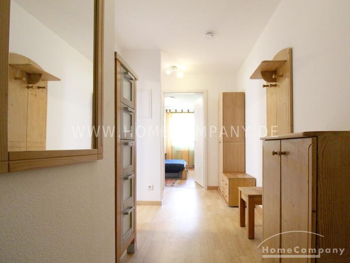 12984 HomeCompany Dresden सुसज्जित/Furnished 2-कमरों का अपार्टमेंट Dresden-Striesen में, Großer Garten के पास, अधिकतम 2 व्यक्ति – 818318385a1bbfd577a68ae1531089f3386ed4be.jpg