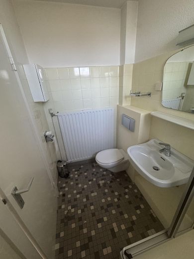 Bungalow w Reinbeku na końcu ślepej uliczki – Duschbad/Gästetoilette