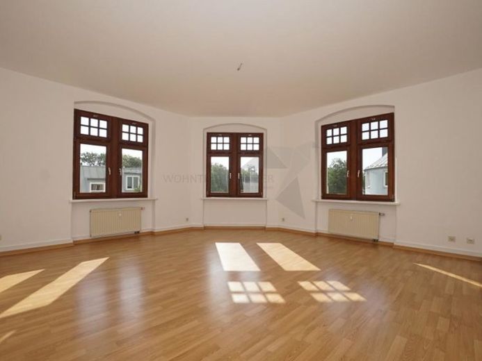Attraktive 3-Raum-Wohnung mit großer Wohnküche und Einbauküche – Foto 1