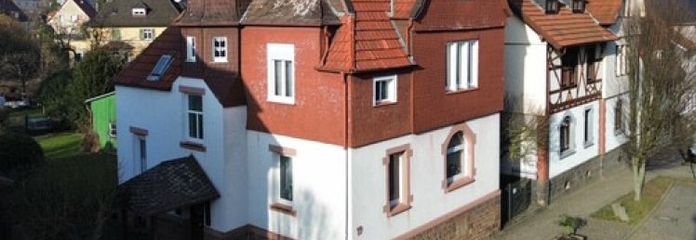 STILVOLLES EIGENHEIM IN DER STADTMITTE!
KEINE KÄUFERPROVISION!