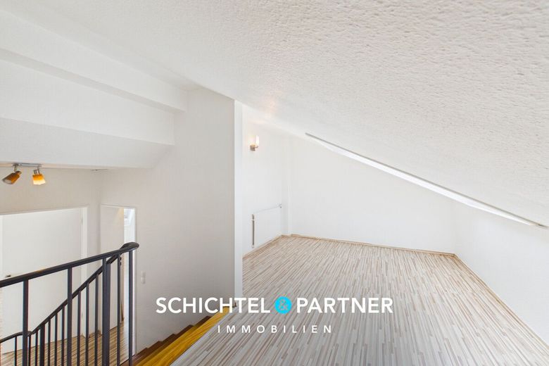 Brinkum |Sofort Einziehen: Modernisiertes Reihenhaus mit Süd-Garten – S&amp;P | Empore