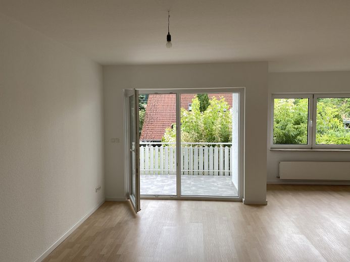 Wunderschöne 4,5-Zimmer-Maisonette-Wohnung in allerbester Lage von Rödermark OR – 1OG Wohn-/Esszimmer