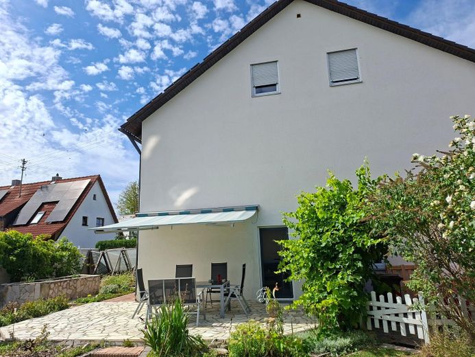 DHH Königsbrunn – Ostseite