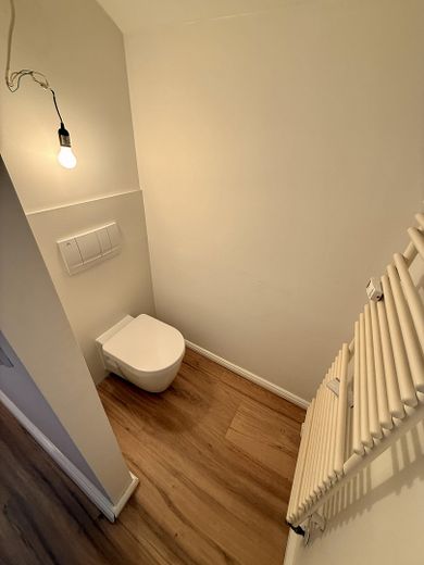 Repräsentative Gewerbefläche im Zentrum von Wandlitz – WC-Nische