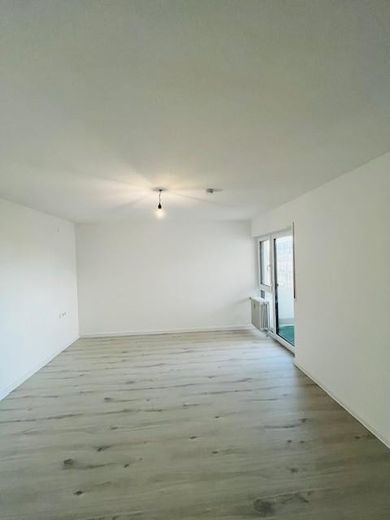 Moderne 3,5-Zimmer-Wohnung (108 m²) – Erstklassig saniert mit großem Wohnbereich – Schlafzimmer