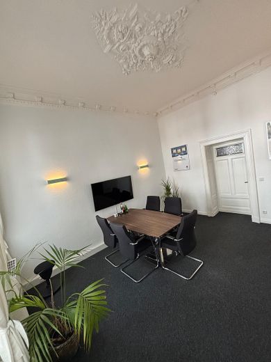 Büroräume im denkmalgeschützten Stilhaus in Duisburg Ruhort – Foto 13