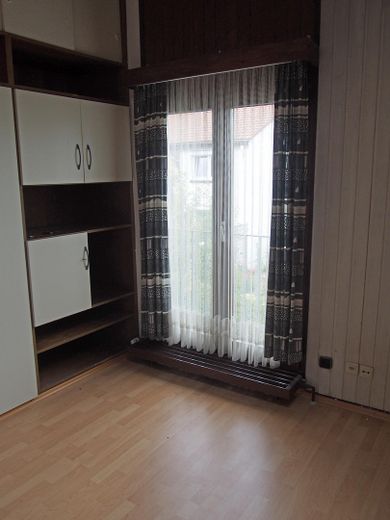 Casa indipendente e spaziosa in una posizione tranquilla e privilegiata (Bietigheim-Lug) – Kinderzimmer 2