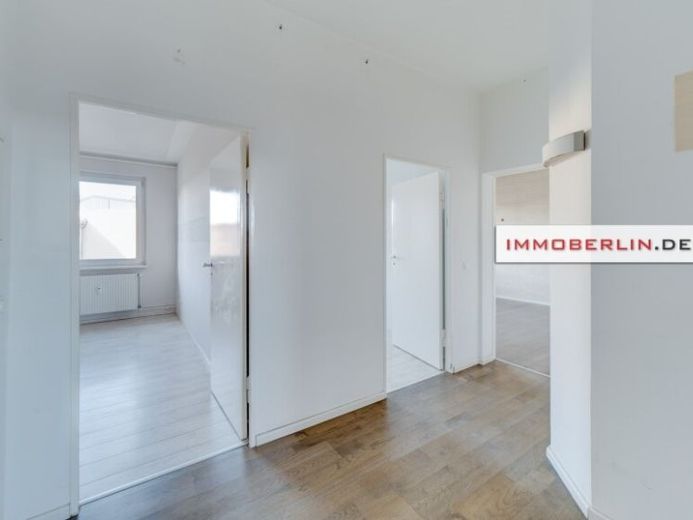 IMMOBERLIN.DE - Behagliche Wohnung mit Südwestloggia & Lift – Foto 1