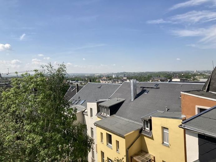 Großzügige 2-Zimmerwohnung mit Laminat, Balkon, Wanne und Einbauküche! – IMG_1321