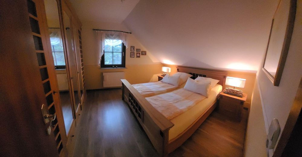 Büyüleyici Weber müstakil ailesi evi; önü kapanmayan doğa manzarası ve gerçek bir huzur faktörü – Schlafzimmer