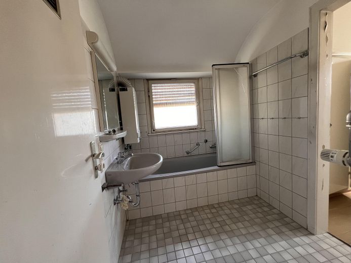 Einfamilienhaus mit großem Garten in ruhiger und zentrumsnaher Wohnlage – Foto 10