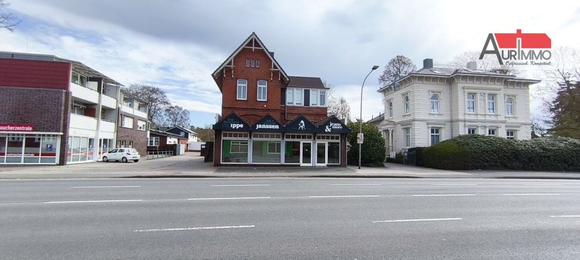 Wohn- und Geschäftshaus in Bestlage von Aurich – Frontalansicht Straße